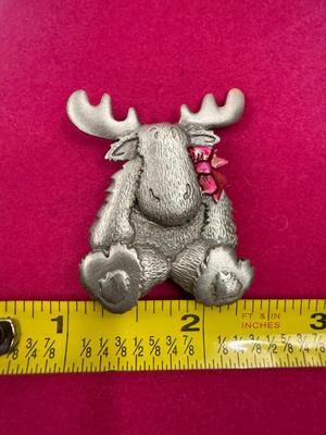 Moose Pewter Pin