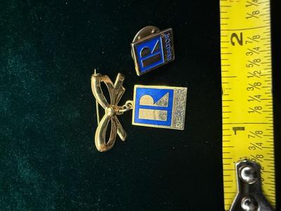 Realtor Pins