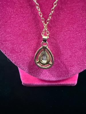 Tear Drop Rhinestone Necklace