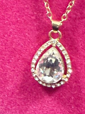 Tear Drop Rhinestone Necklace