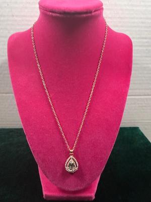 Tear Drop Rhinestone Necklace
