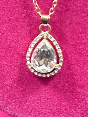 Tear Drop Rhinestone Necklace
