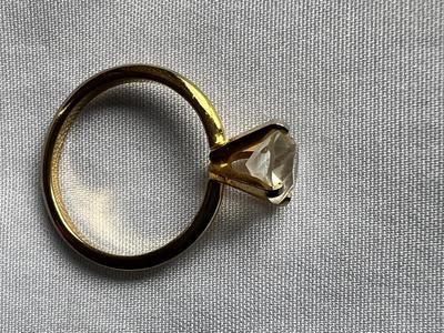 Cubic Zirconia Gold ring