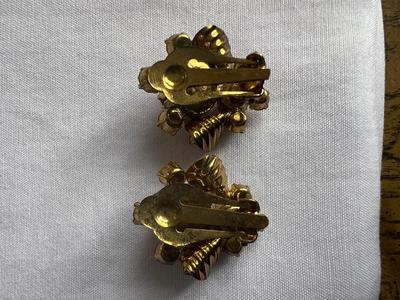 Hattie Carnegie Topaz AB Rhinestone Clip On Earrings