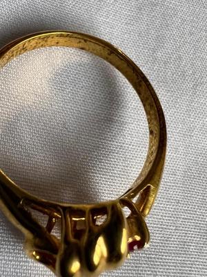 Ruby-like cubic zirconia Ring