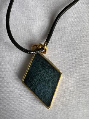 Diamond Shaped Pendant Necklace