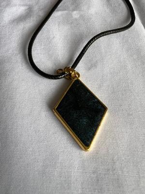 Diamond Shaped Pendant Necklace