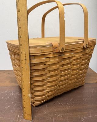 Sale Photo Thumbnail #190: In very good previously owned condition. 14" x 16" 10'.