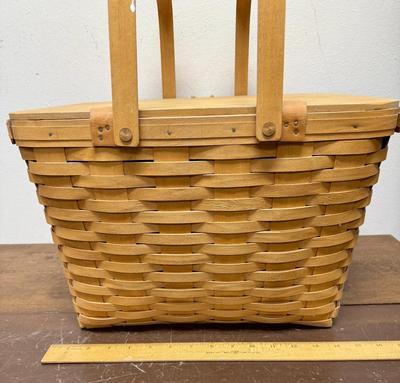 Sale Photo Thumbnail #189: In very good previously owned condition. 14" x 16" 10'.