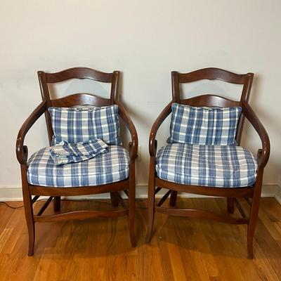 M251 Country Style Scroll Arm Ladderback Chairs With Down Cushions