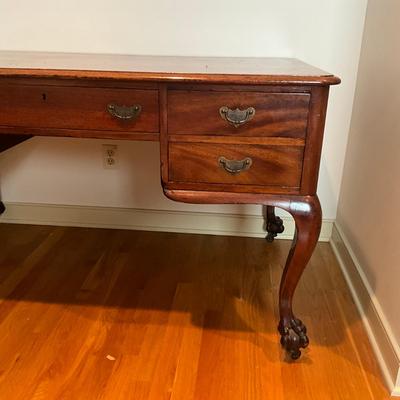 M256 Antique George III Mahogany Chippendale Partners Desk