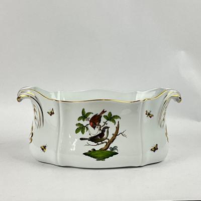 D275 Large Herend Rothschild Bird Cache Pot