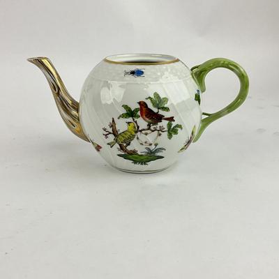 D278 Herend Rothschild Bird Small Teapot With Two Demitasse Cups With Matching Saucers