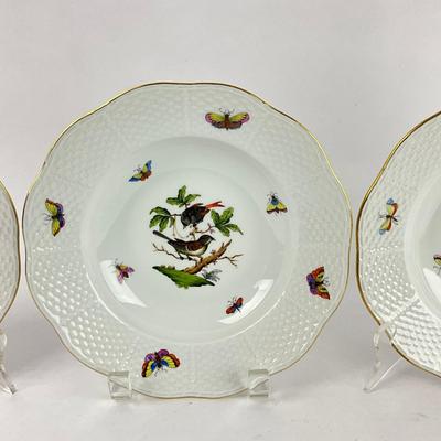 D284 Herend Rothschild Bird Rimmed Soup Plates