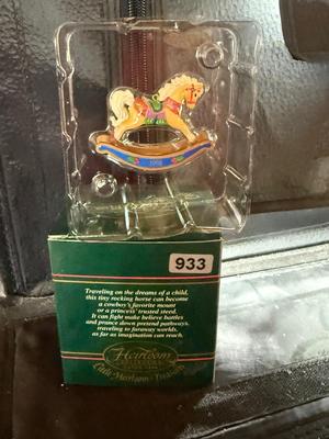 Sale Photo Thumbnail #1010: .