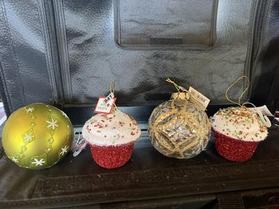 Sale Photo Thumbnail #1033: ..