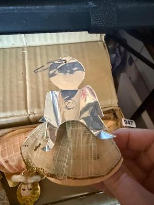 Sale Photo Thumbnail #1050: .