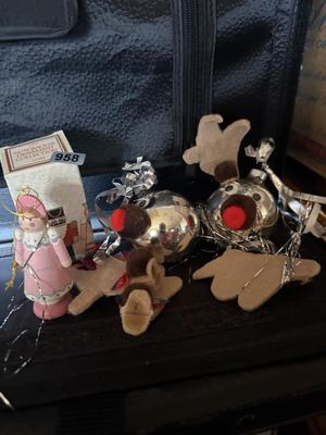 Sale Photo Thumbnail #1085: .