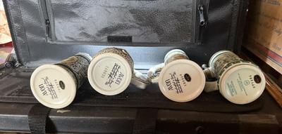 Sale Photo Thumbnail #1128: .