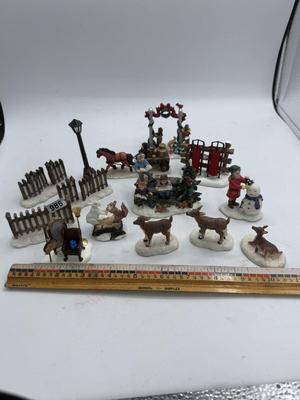 Sale Photo Thumbnail #1172: .