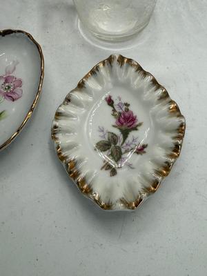 Sale Photo Thumbnail #1479: .