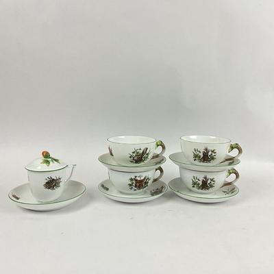 D300 Herend Hungary Handpainted Forest Animals Tea/Coffee Cups & Saucers With Lidded Cup