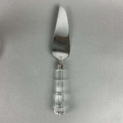 K335 Large Pedestal Domed Cake Server With Waterford Handled Cake Knife