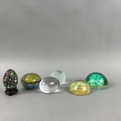 K338 Vintage Glass & Acrylic Paperweight