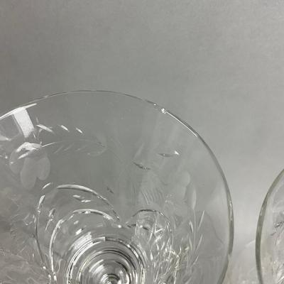 K344 Vintage Etched Crystal Glass Set "Cranston" By Rock Sharpe