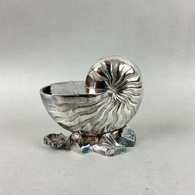 S349 Antique Silverplated Nautilus Shell Spoon Warmer