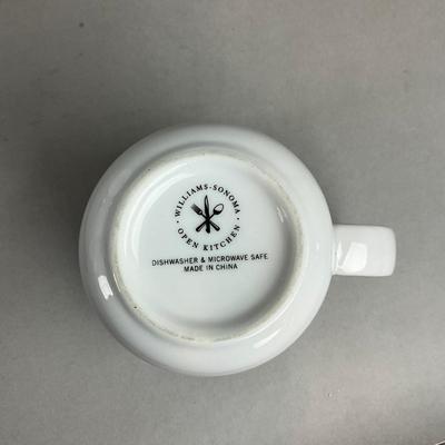 K380 White Porcelain Williams Sonoma Dinnerware Lot