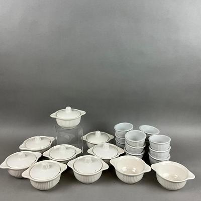 K383 Set Of Ten Vintage California Pottery Soup Bowls With Lids & Twelve Ramekins