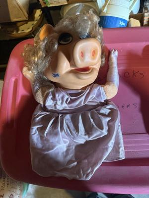 Sale Photo Thumbnail #1696: .