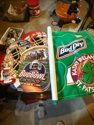 Sale Photo Thumbnail #1930: .