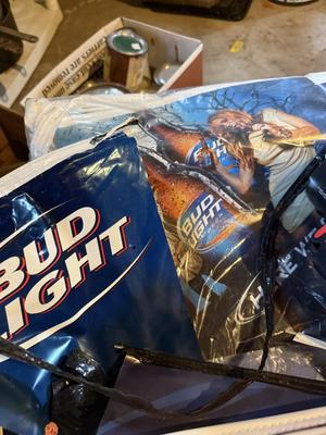 Sale Photo Thumbnail #1939: .