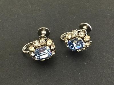 Coro Vintage Screw Back Earrings