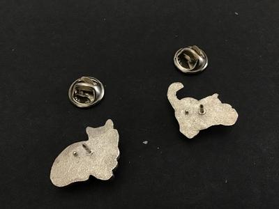 Vintage kitten lapel pins