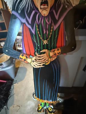 Sale Photo Thumbnail #1976: .