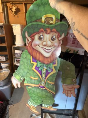 Sale Photo Thumbnail #1990: .