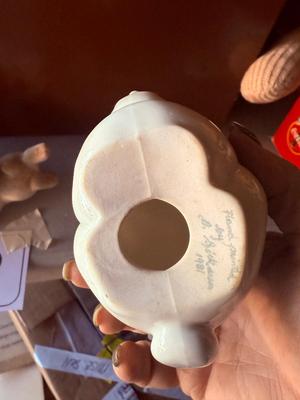 Sale Photo Thumbnail #2079: .