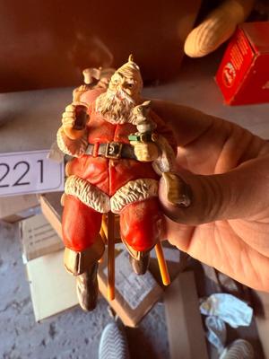 Sale Photo Thumbnail #2088: .