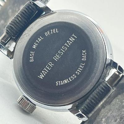 Sale Photo Thumbnail #100