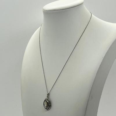 Sale Photo Thumbnail #243