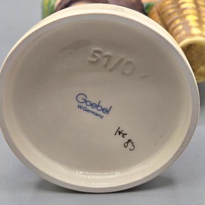 LOT 83: Vintage Goebel Hummel Figurines Weary Wanderer and Village Boy