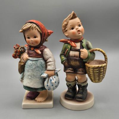 LOT 83: Vintage Goebel Hummel Figurines Weary Wanderer and Village Boy