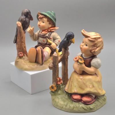 LOT 84: Goebel Hummel Figures Sing With Me and Sing Along
