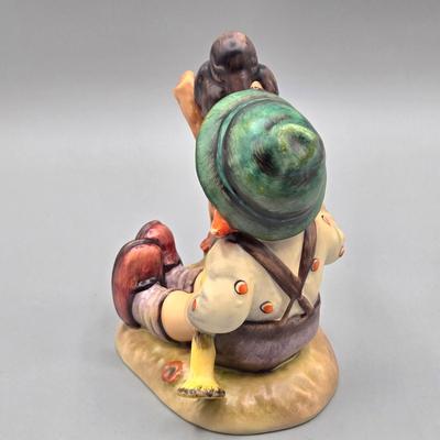 LOT 84: Goebel Hummel Figures Sing With Me and Sing Along