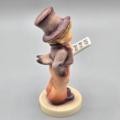 LOT 89: Street Singer, Happy Days, and Little Fiddler Hummels