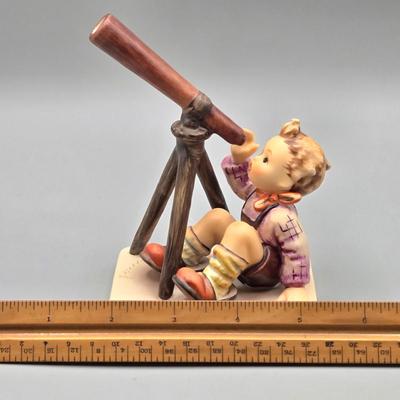 LOT 93: Hummel Star Gazer Figurine