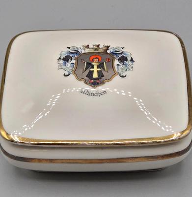 LOT 97: Japanese MCM Gold Imari Hand Painted Peacock Wall Charger and Porcelain Trinket Box Featuring the Coat of Arms for Munich, Germany